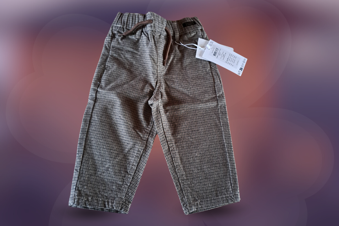 Afbeelding veilingitem Stijlvolle kinderbroek maat 80